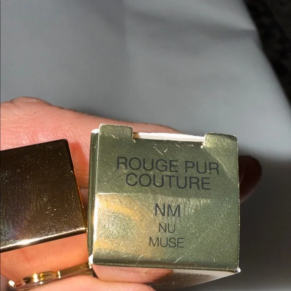 Yves Saint Laurent Rouge Pur Couture Lipstick - Soft Pink - Picture 5 of 6